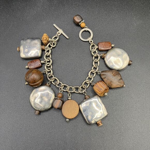Unbranded Jewelry - Vintage Hammered Metal & Wood Bead Charm Chain Bracelet